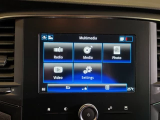 Renault Mégane Estate – thumbnail 22