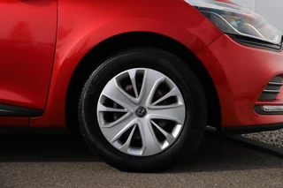 Renault Clio – thumbnail 5