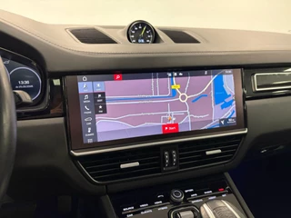 Porsche Cayenne – thumbnail 39