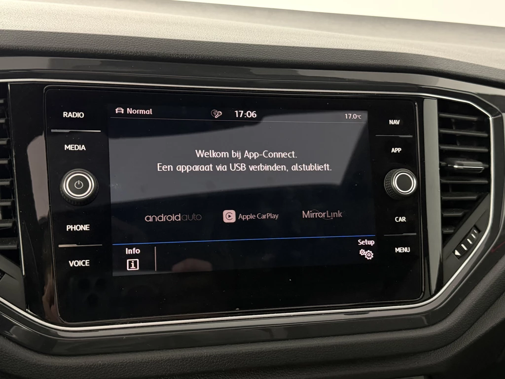 Volkswagen T-Roc – foto 25