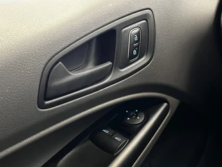Ford Transit Connect – thumbnail 29