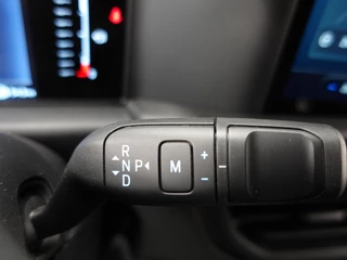 Ford Transit Custom – thumbnail 25