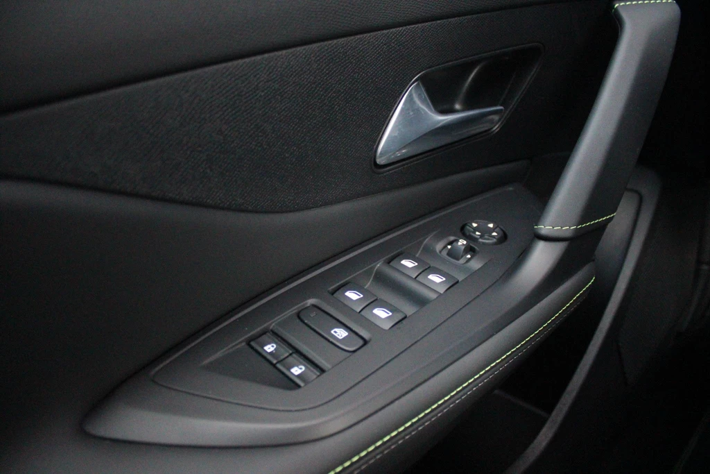 Peugeot 308 – foto 18