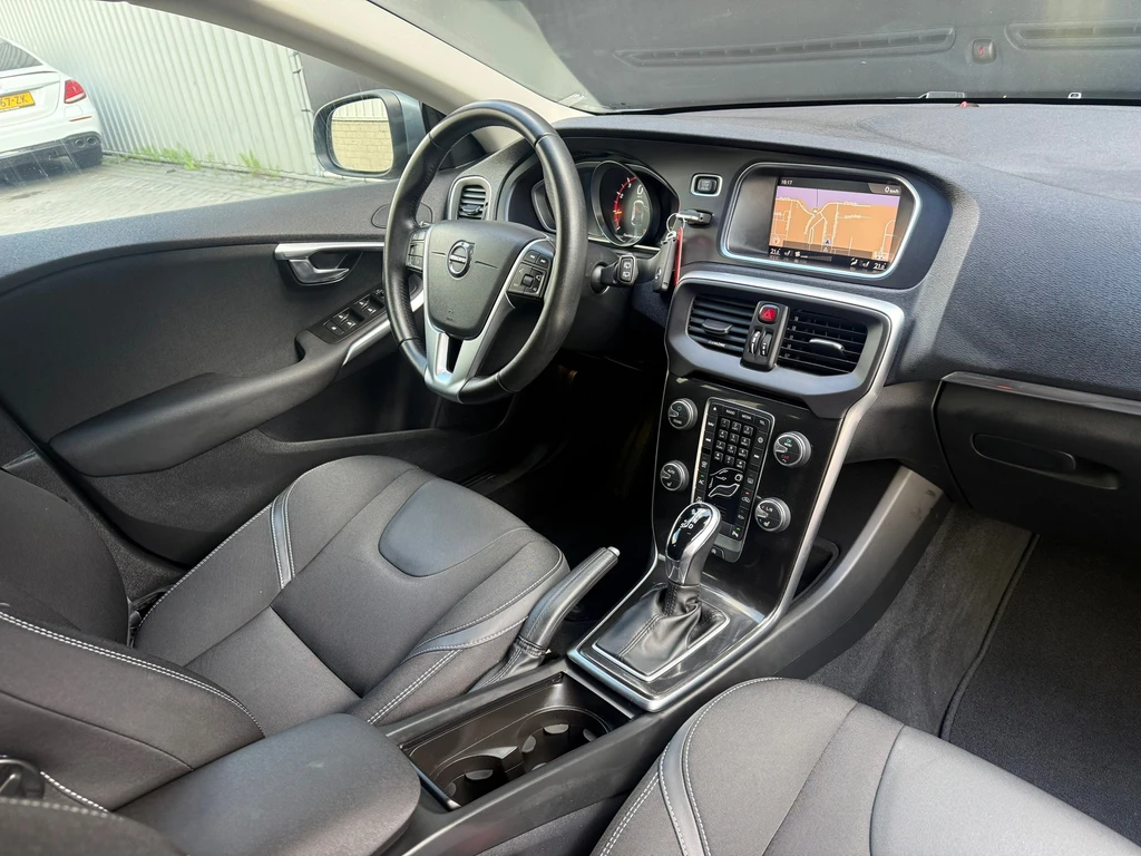 Volvo V40 – foto 21