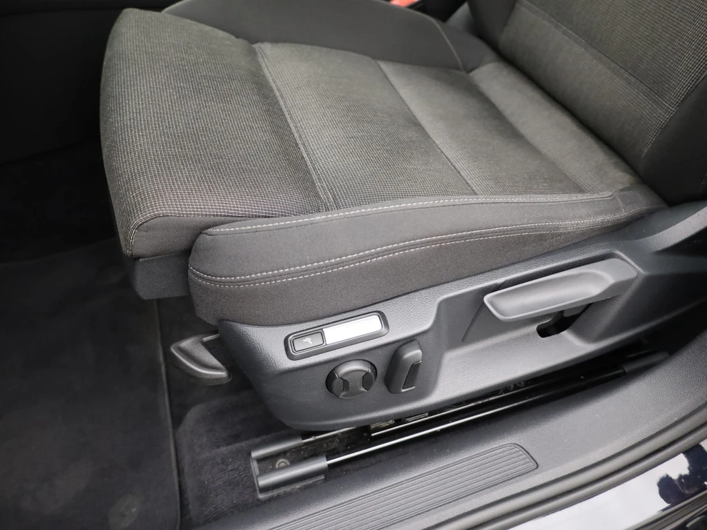 Volkswagen Passat – foto 35