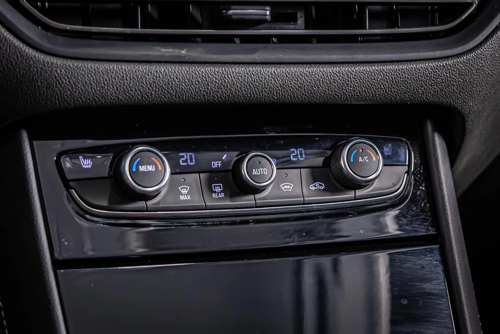 Opel Grandland – foto 31