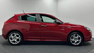 Alfa Romeo Giulietta – thumbnail 6