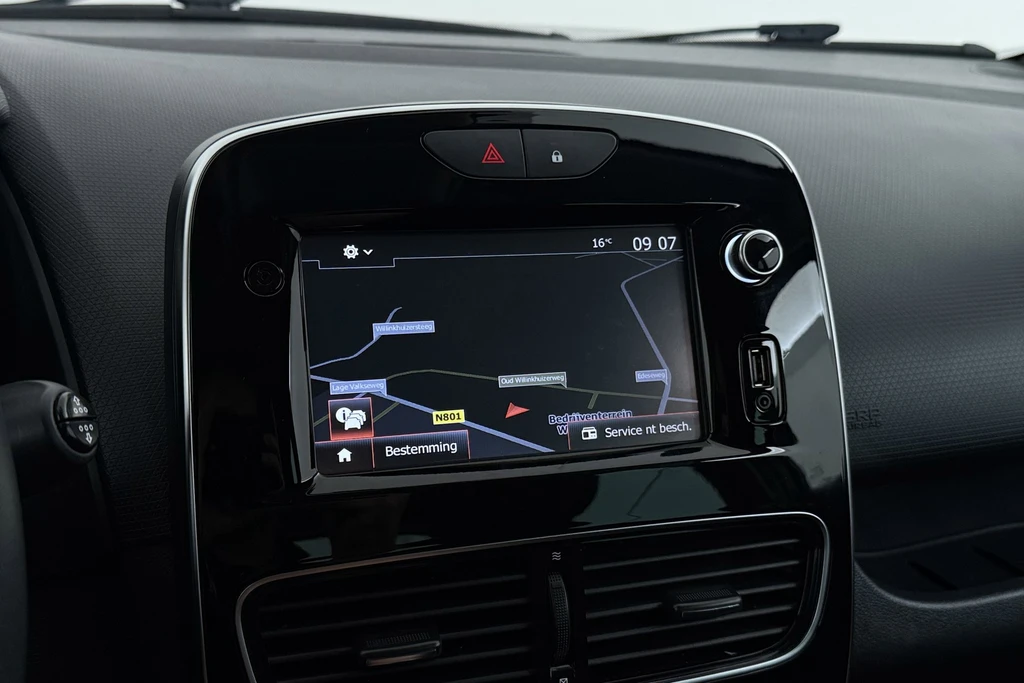 Renault Clio – foto 24