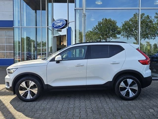 Volvo XC40 – thumbnail 2