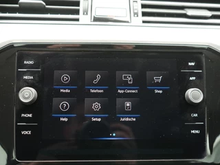 Volkswagen Passat – thumbnail 22