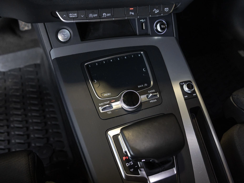 Audi Q5 – foto 36