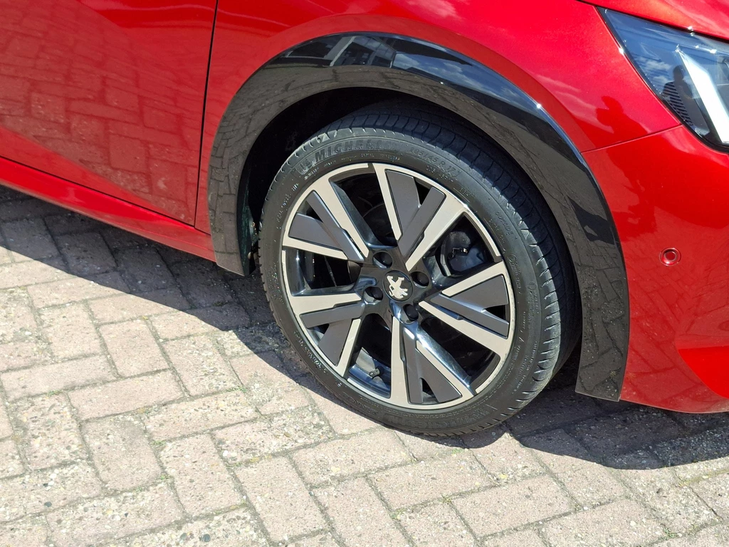 Peugeot 208 – foto 34