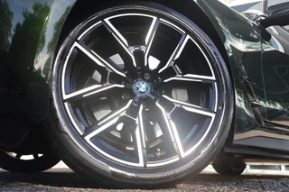 BMW i4 – thumbnail 9