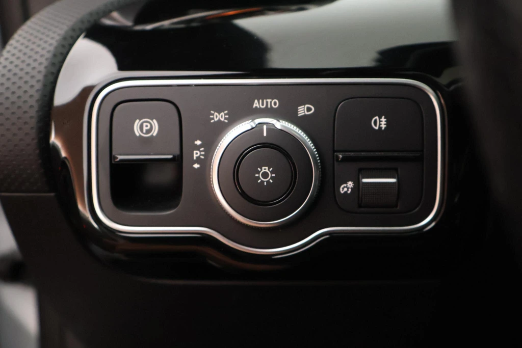 Mercedes-Benz CLA – foto 16
