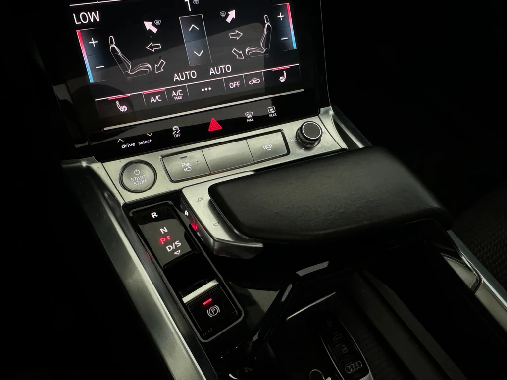 Audi e-tron – foto 25