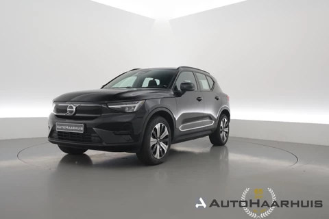 Volvo XC40 Single Motor Core 69 kWh | Camera | Cruise Ctrl. | Stoel- Stuurverw. | NAV+ CarPlay | All Seasons |