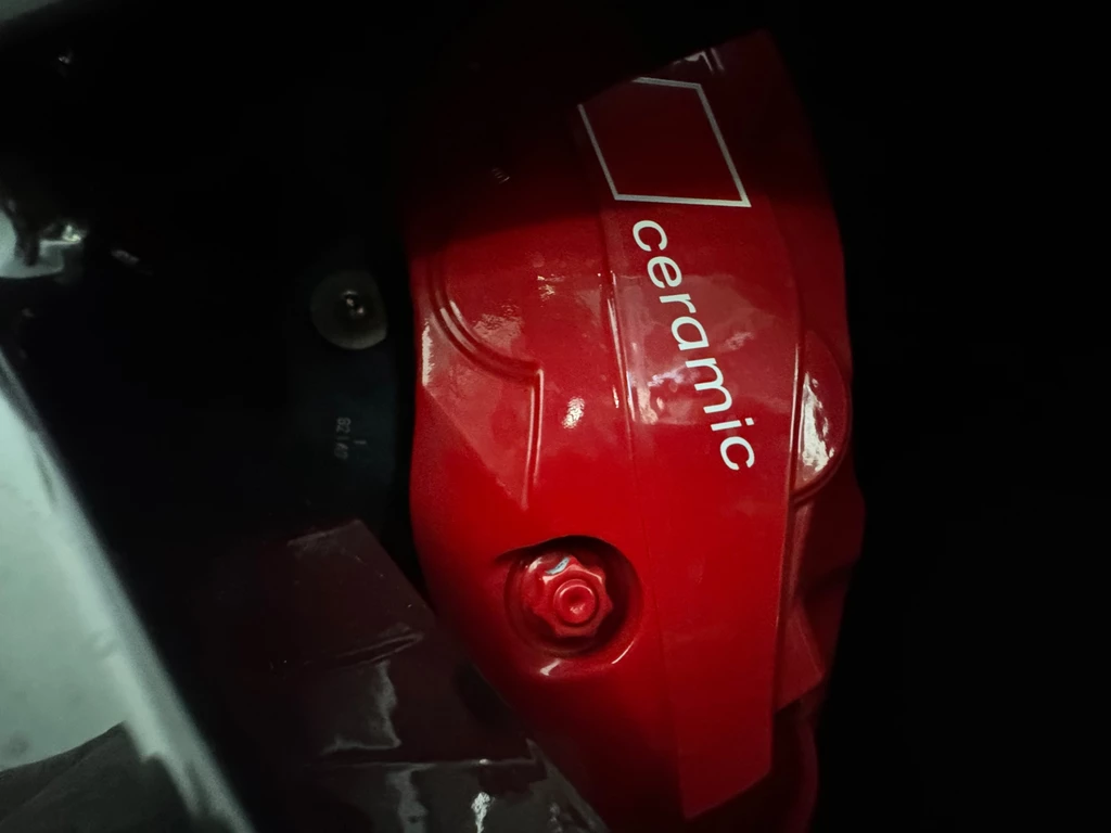 Audi RSQ8 – foto 18