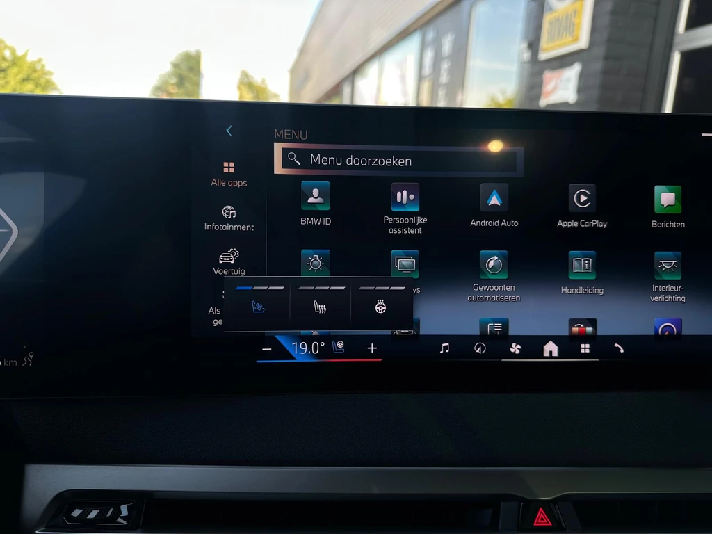 BMW iX – foto 22