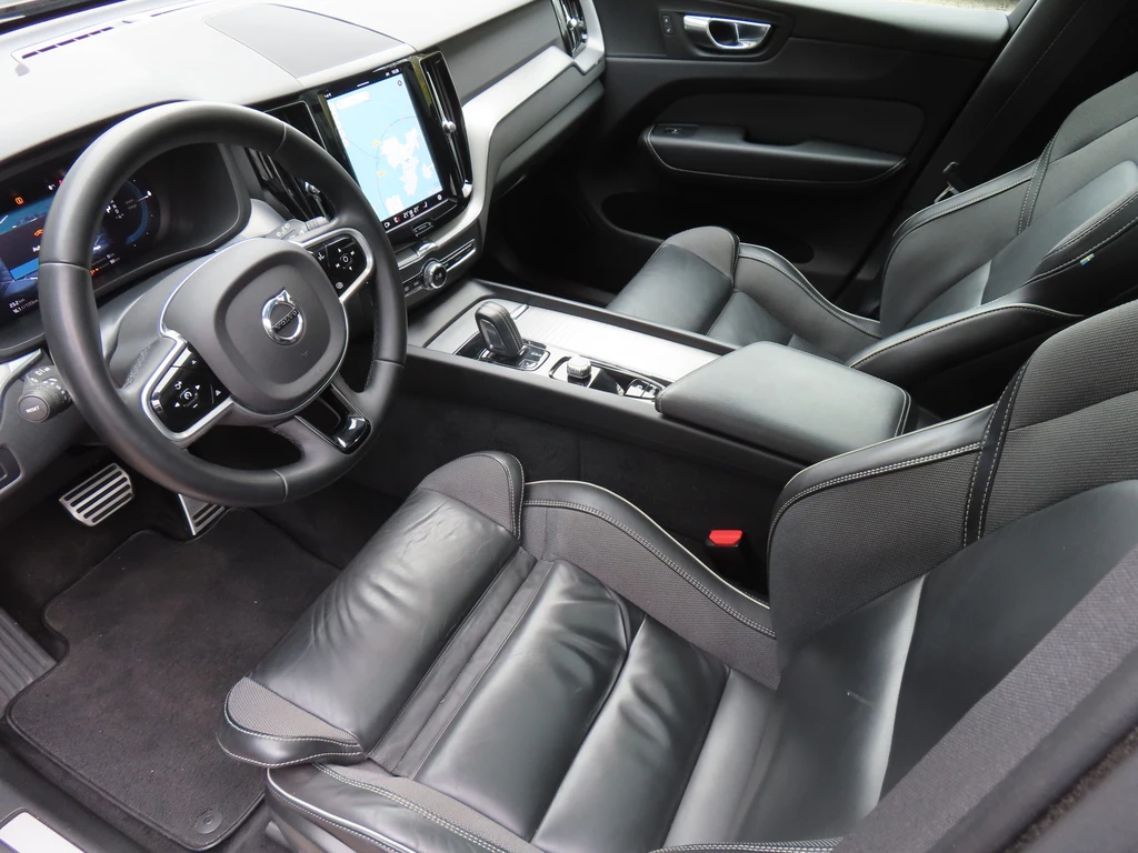 Volvo XC60 – foto 8