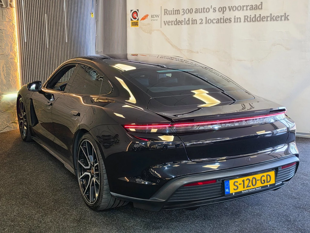 Porsche Taycan – foto 3