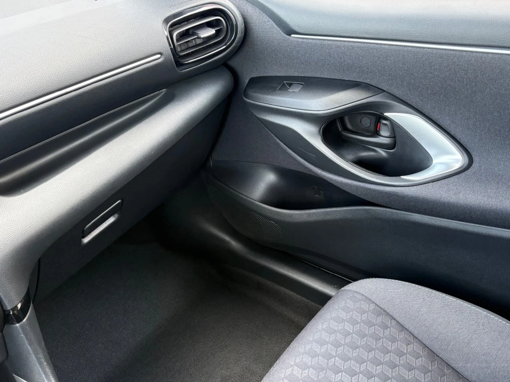 Toyota Yaris – foto 18