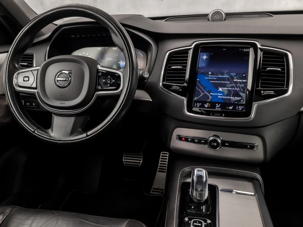 Volvo XC90 – foto 9