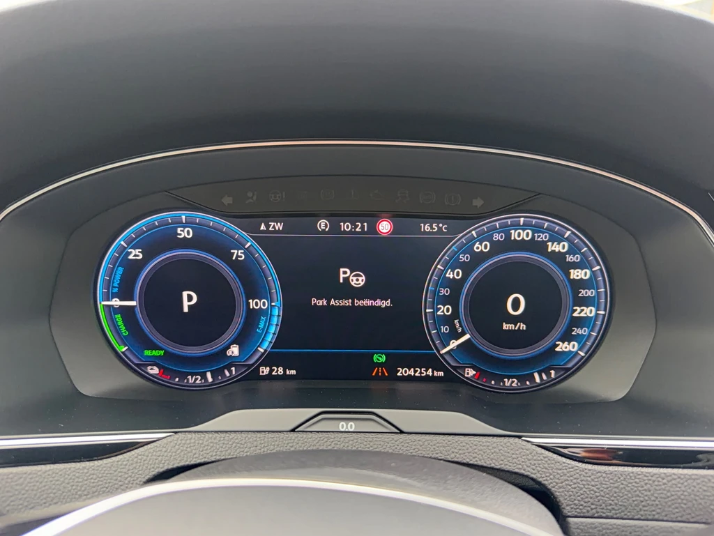 Volkswagen Passat – foto 28