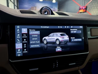 Porsche Cayenne – thumbnail 38