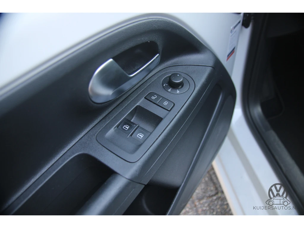 Volkswagen up! – foto 12