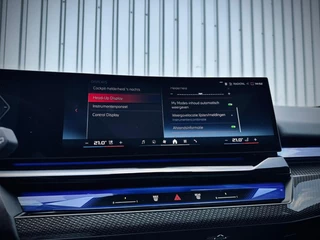 BMW i5 – thumbnail 17