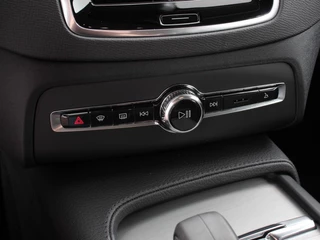 Volvo XC90 – thumbnail 25