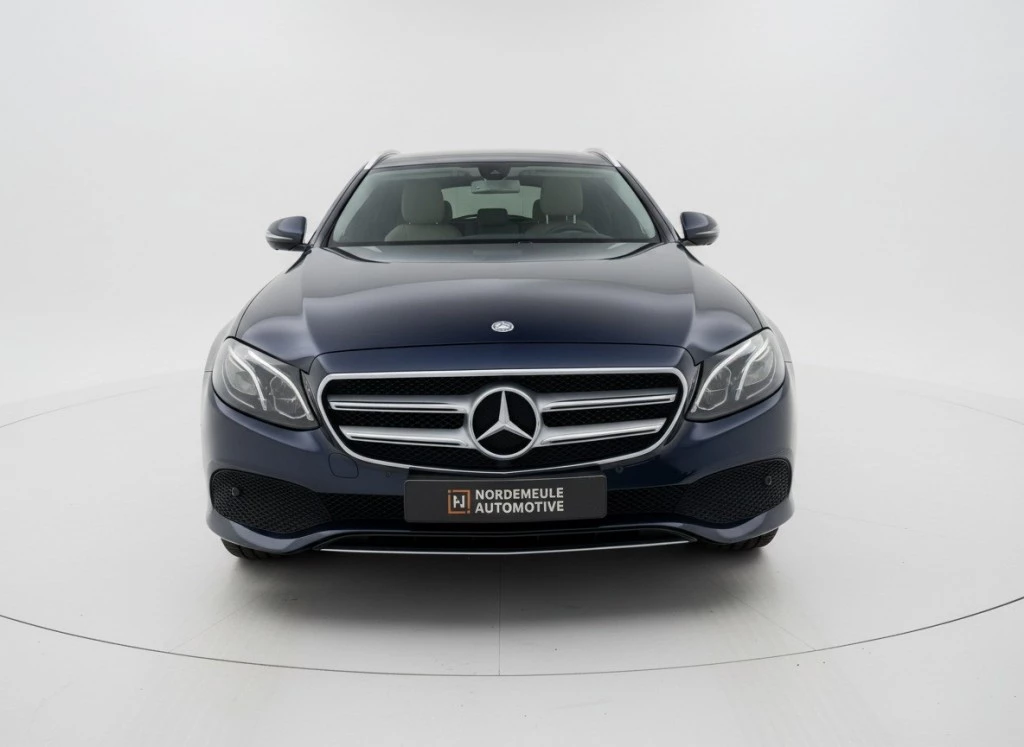 Mercedes-Benz E-Klasse – foto 8