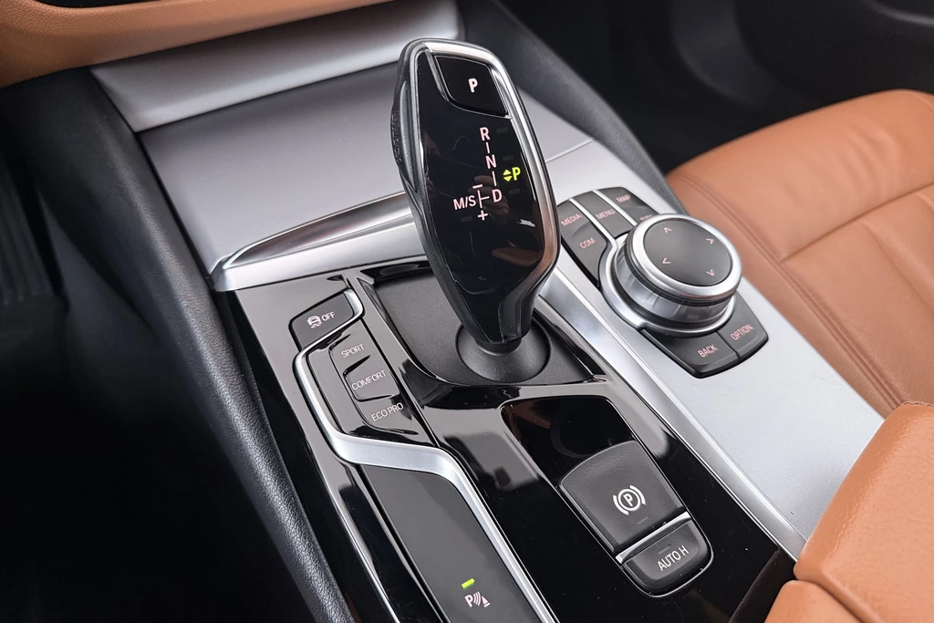 BMW 5 Serie – foto 13