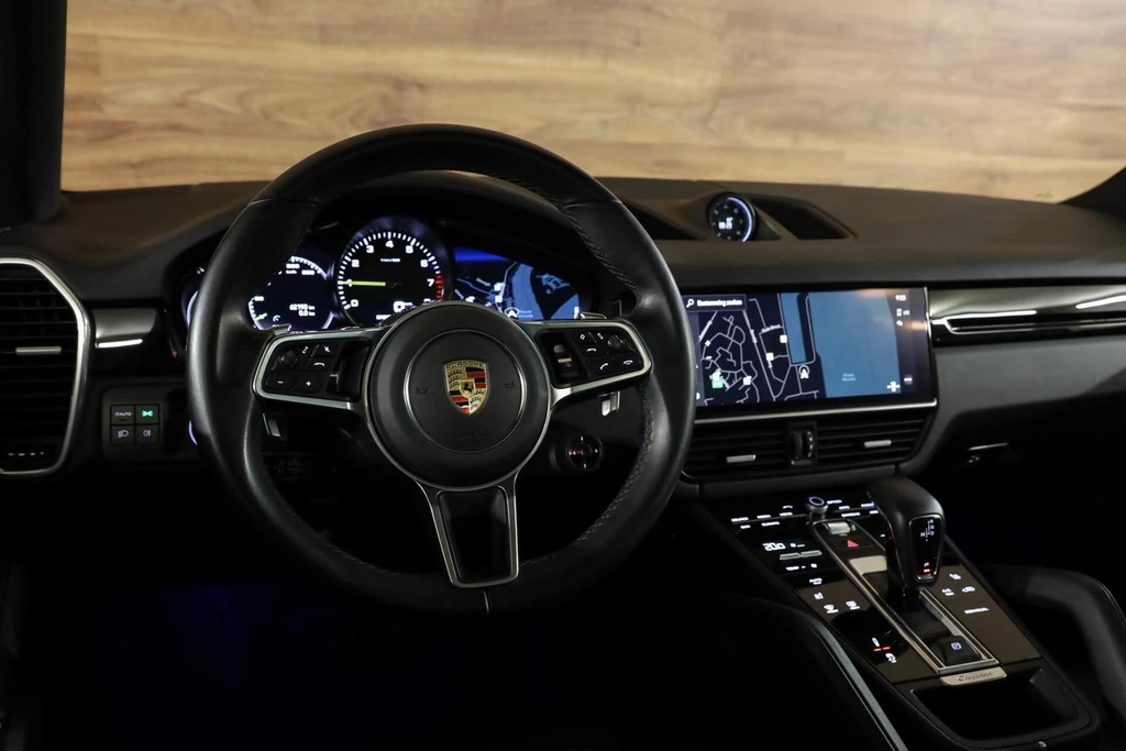 Porsche Cayenne – foto 25