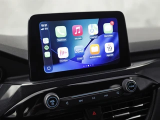 Ford Kuga – thumbnail 11
