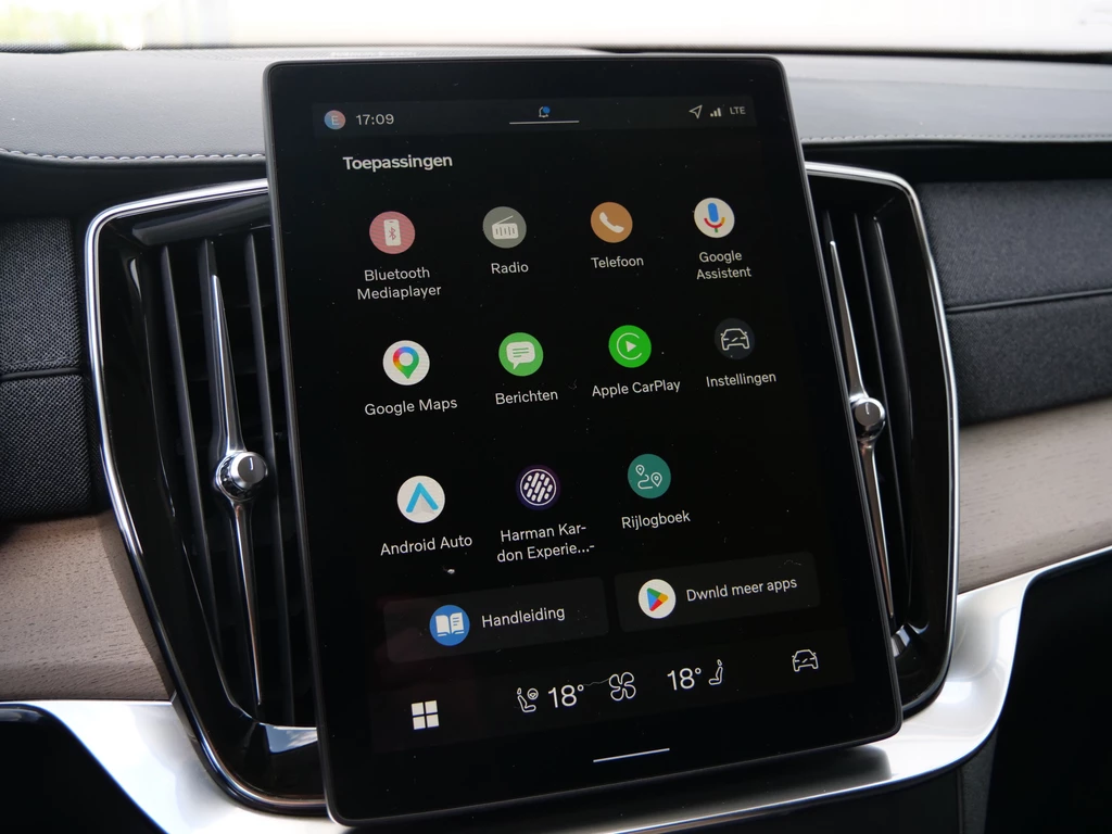 Volvo XC90 – foto 15
