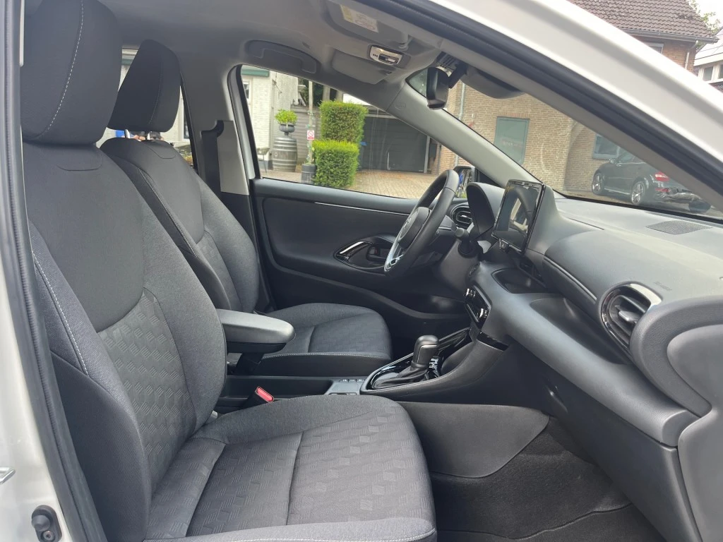 Toyota Yaris – foto 8