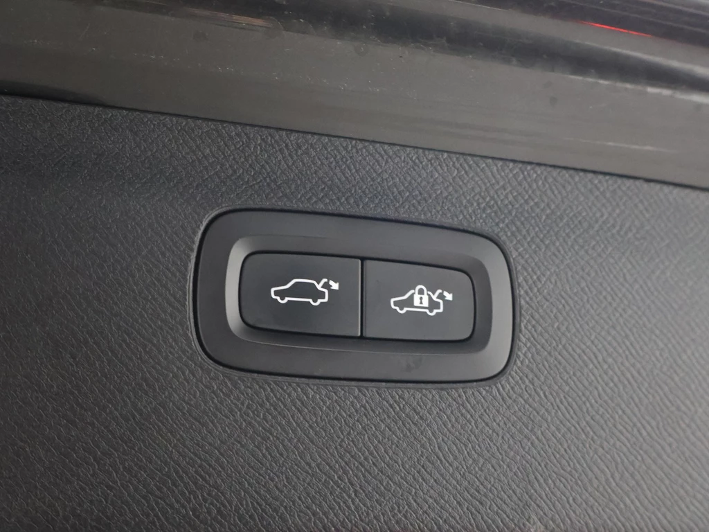 Volvo XC90 – foto 27