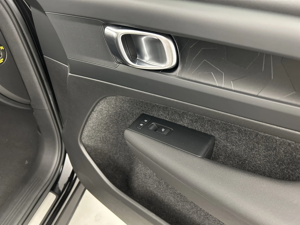 Volvo C40 – foto 28
