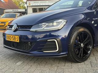 Volkswagen Golf – thumbnail 4