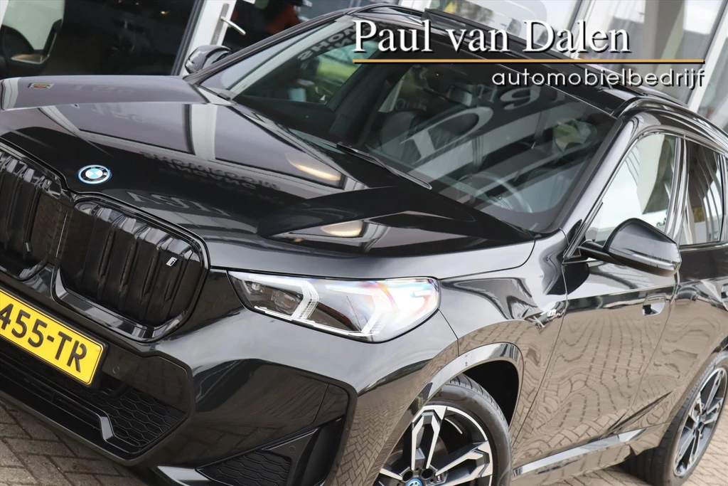 BMW iX1 – foto 2