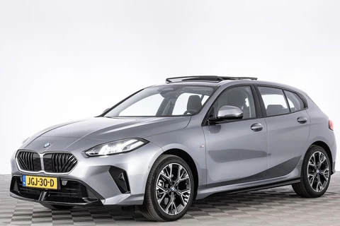 BMW 1 Serie 120 M Sport Design Edition | PANORAMADAK ✅ 1e Eigenaar -HEMELVAART OPEN!-