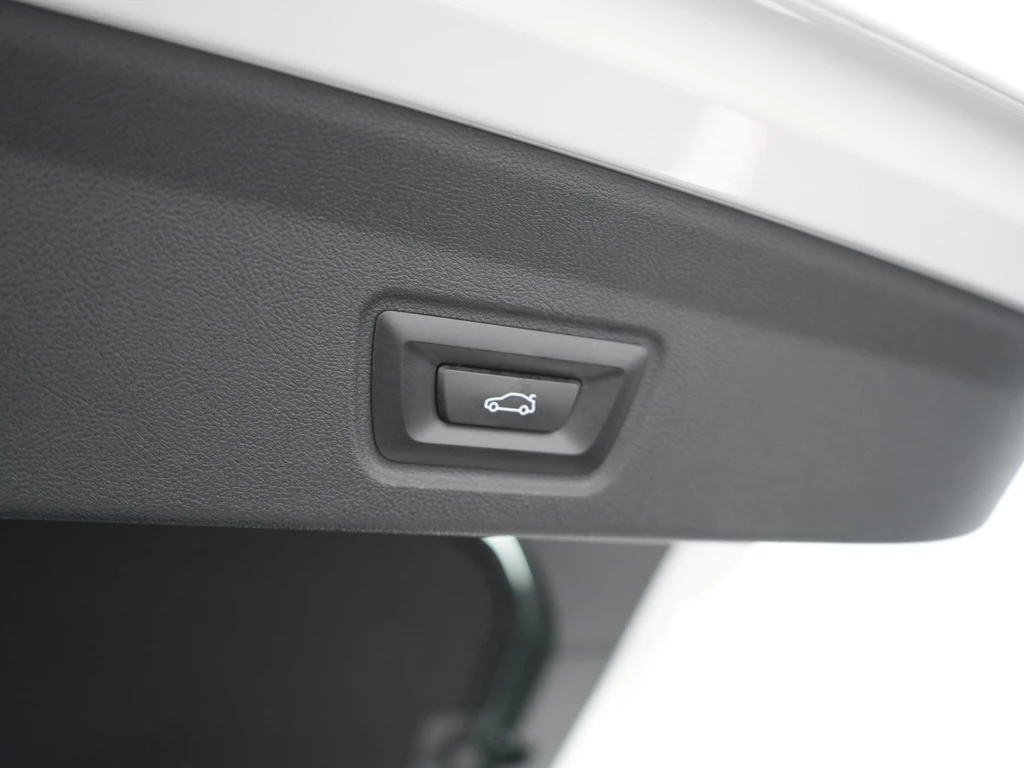 BMW i4 – foto 38