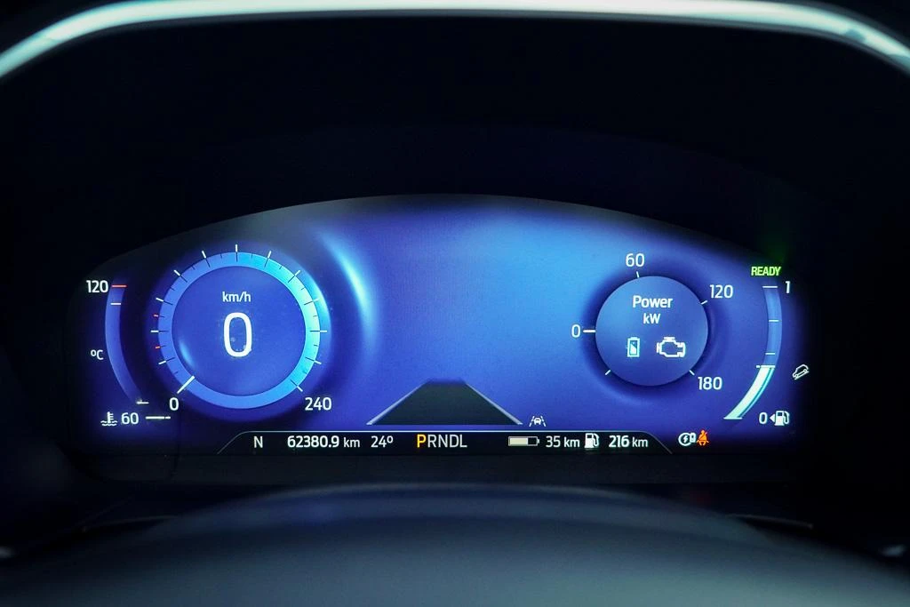Ford Kuga – foto 11