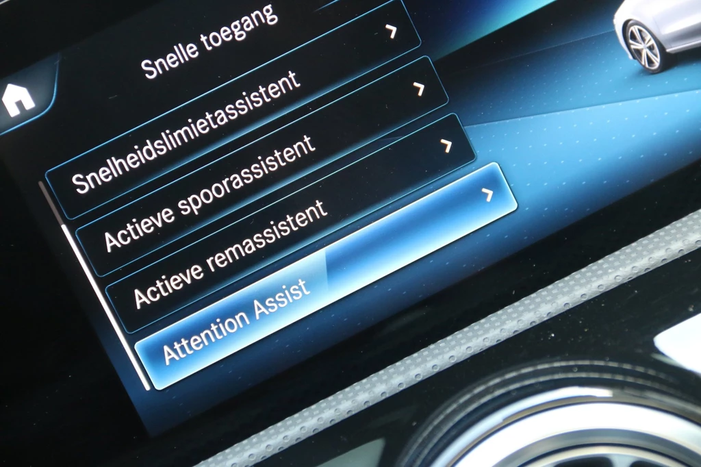 Mercedes-Benz CLA – foto 21