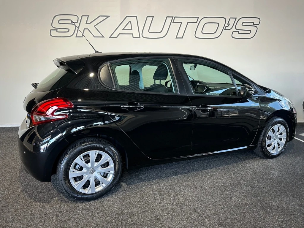 Peugeot 208 – foto 10