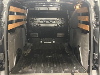 Ford Transit Connect – thumbnail 25