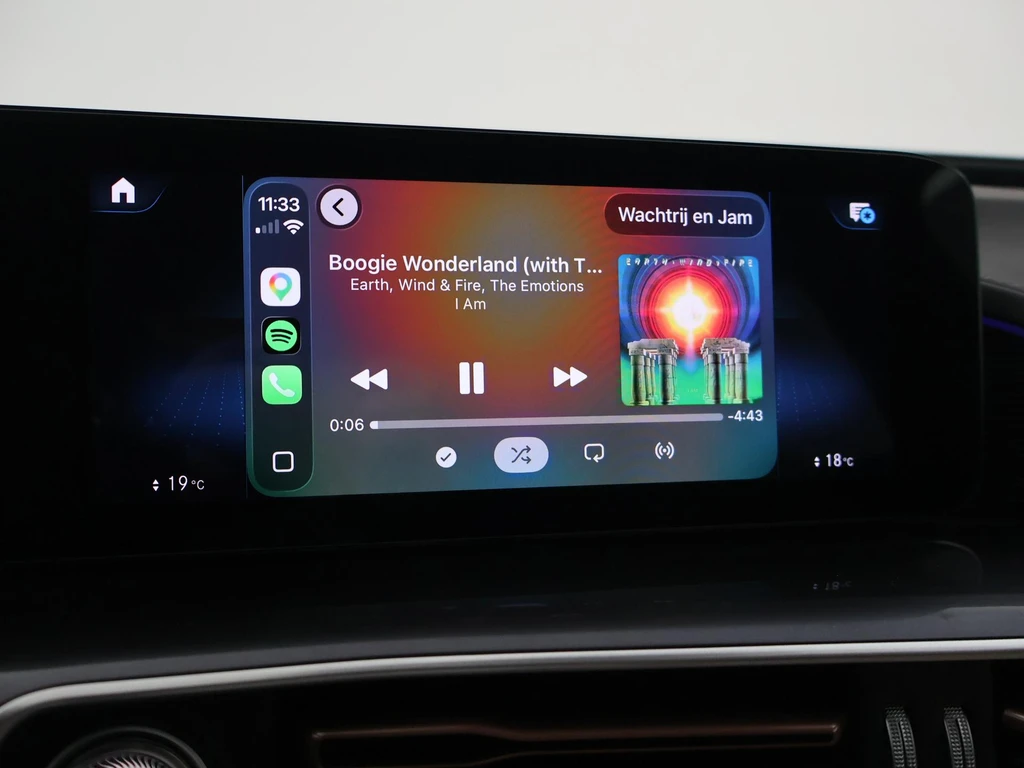 Mercedes-Benz EQC – foto 52