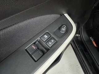 Suzuki Swift – thumbnail 24