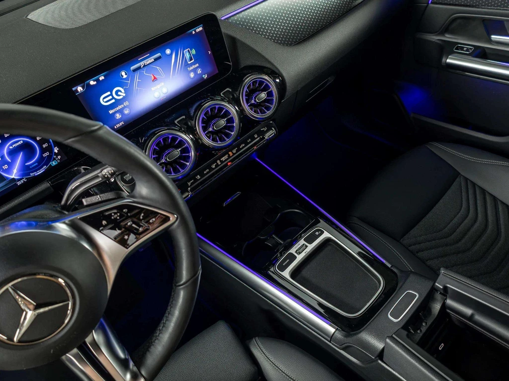Mercedes-Benz EQA – foto 20